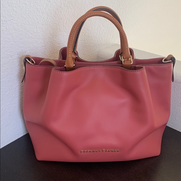 LIKE NEW Dooney & Bourke Rose Leather Barlow Bag. - Picture 11 of 11